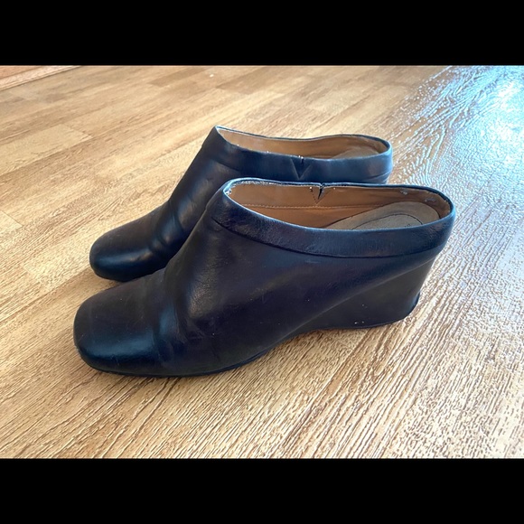 Rockport Womens Black Slip On Leather Shoe Wedge Heel Clog 8 - Picture 3 of 10